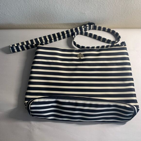 Kate Spade Cammy Crossbody Flatiron Stripes Bag - Picture 2 of 10